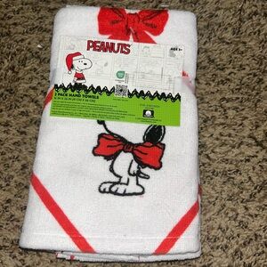Peanuts Snoopy Christmas Hand Towels